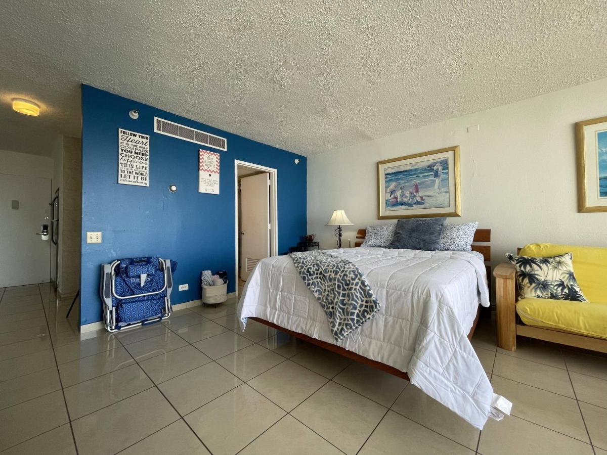 Tropical Studio At The Beach In Isla Verde Сан Хуан Екстериор снимка