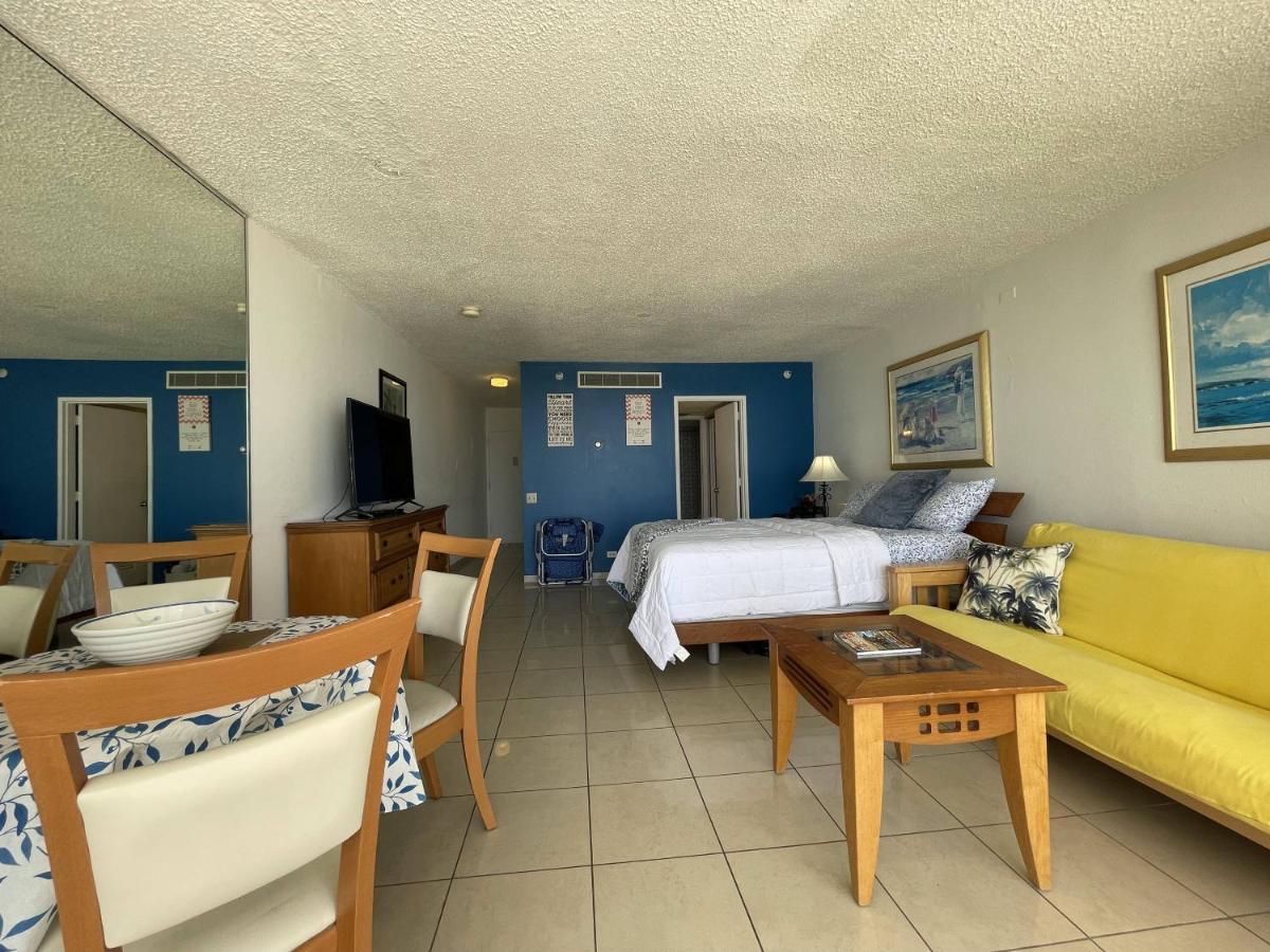Tropical Studio At The Beach In Isla Verde Сан Хуан Екстериор снимка